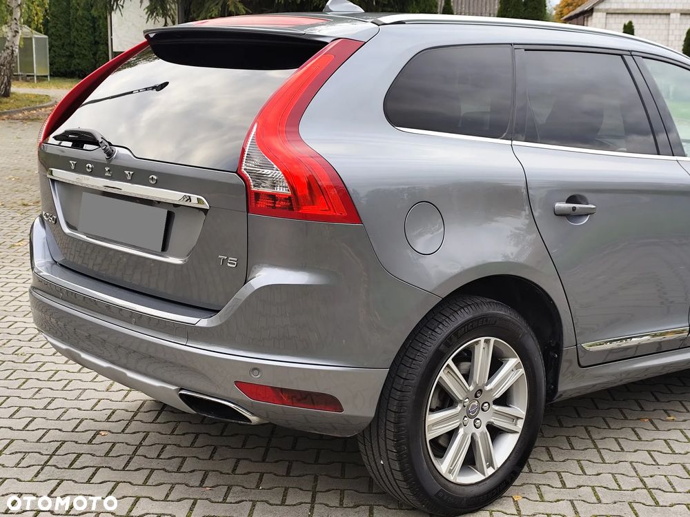 Volvo XC 60 T5 AWD Geartronic Inscription - 12