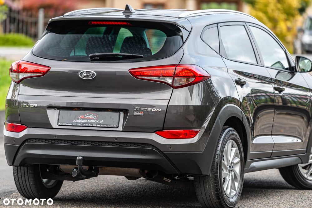 Hyundai Tucson blue 1.7 CRDi 2WD Trend - 10