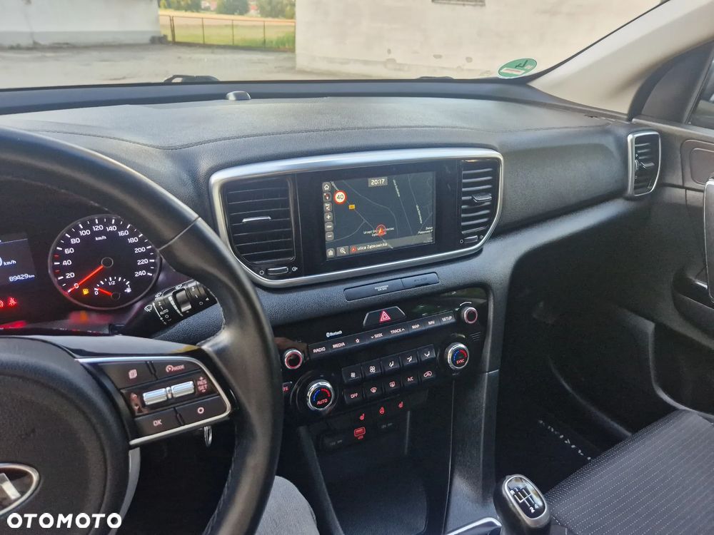 Kia Sportage 1.6 GDI Black Edition 2WD - 9