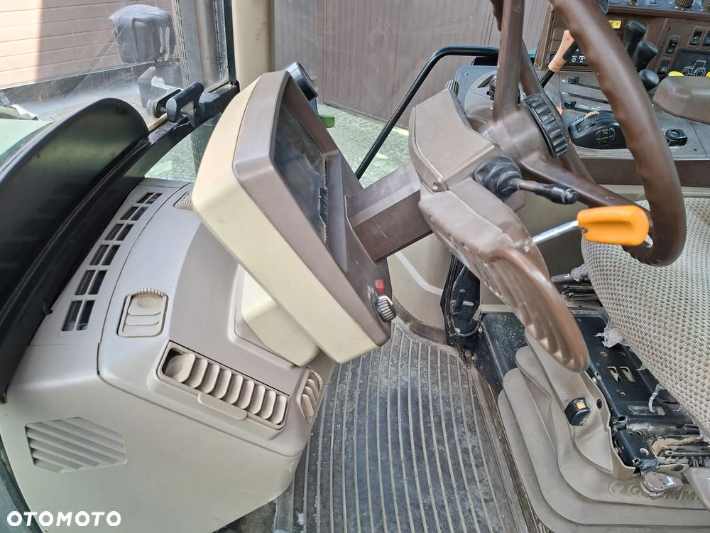 John Deere 6520 - 13