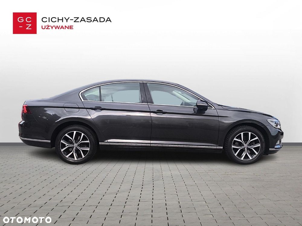 Volkswagen Passat - 6