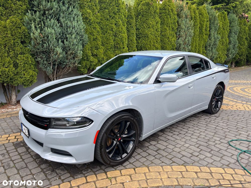 Dodge Charger - 2