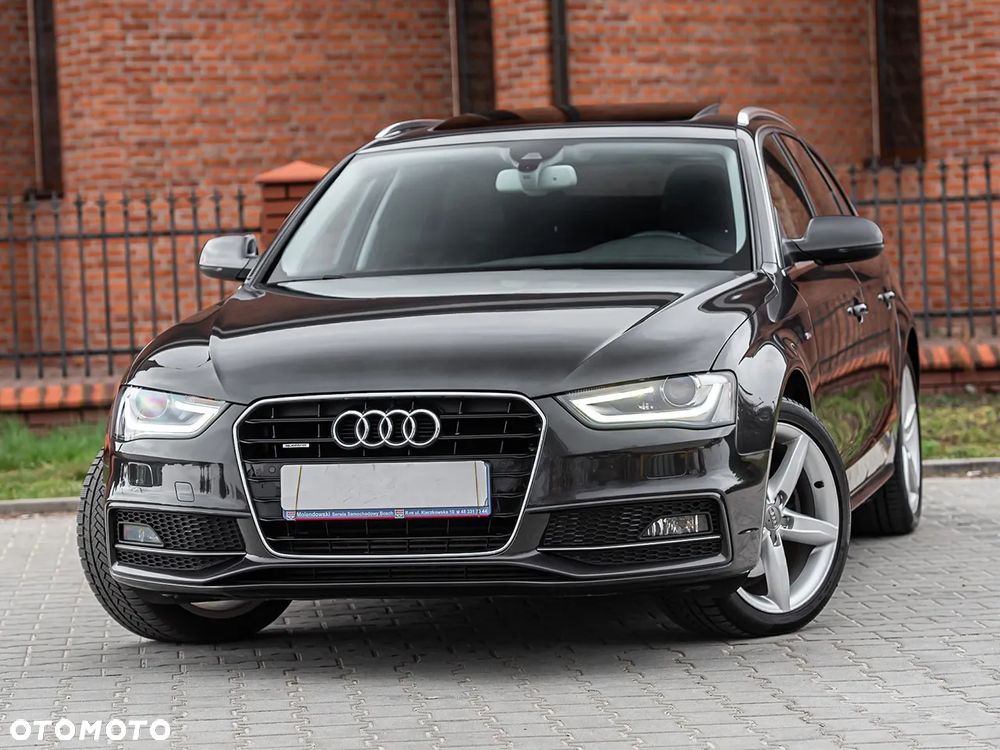 Audi A4 Avant 2.0 TDI DPF quattro S tronic S line Sportpaket - 5