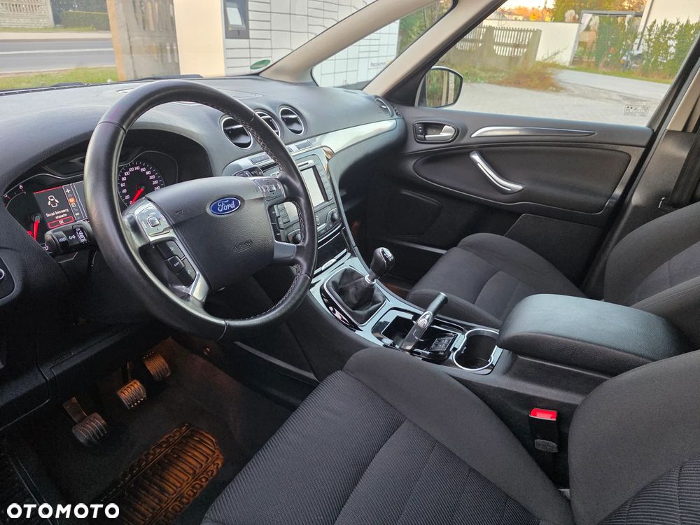 Ford S-Max 2.0 TDCi DPF Titanium - 14