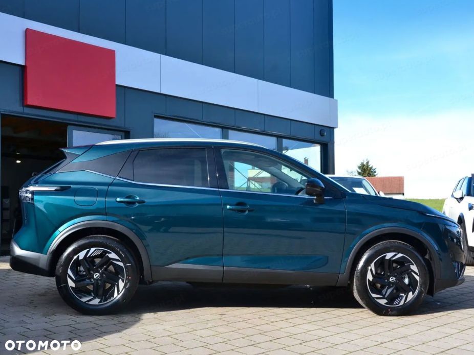 Nissan Qashqai - 4