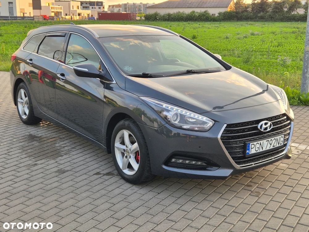 Hyundai i40 Kombi blue 1.7 CRDi Trend - 3