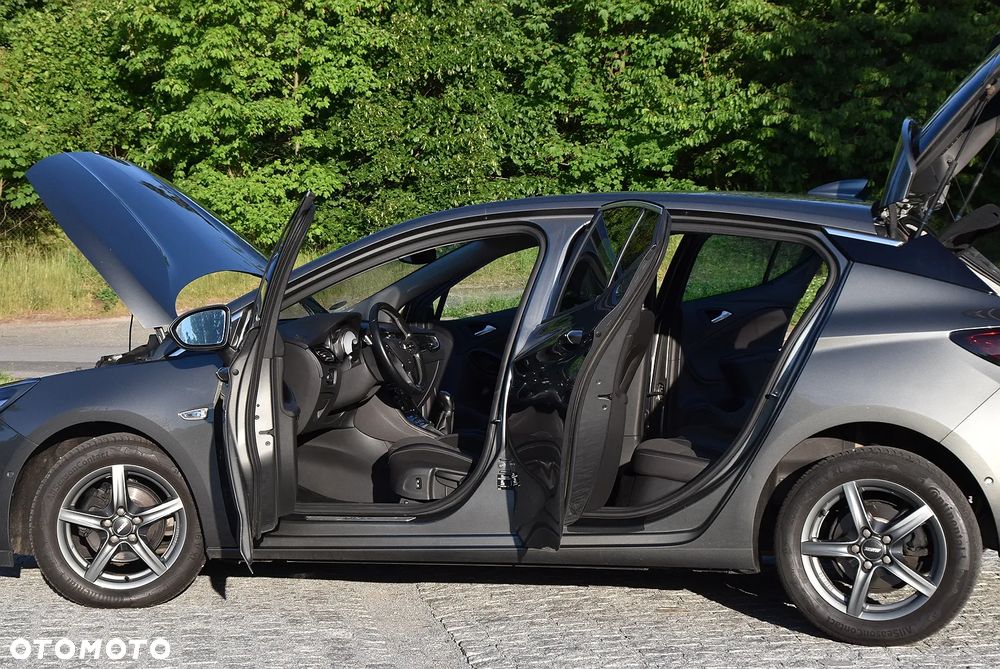 Opel Astra - 9