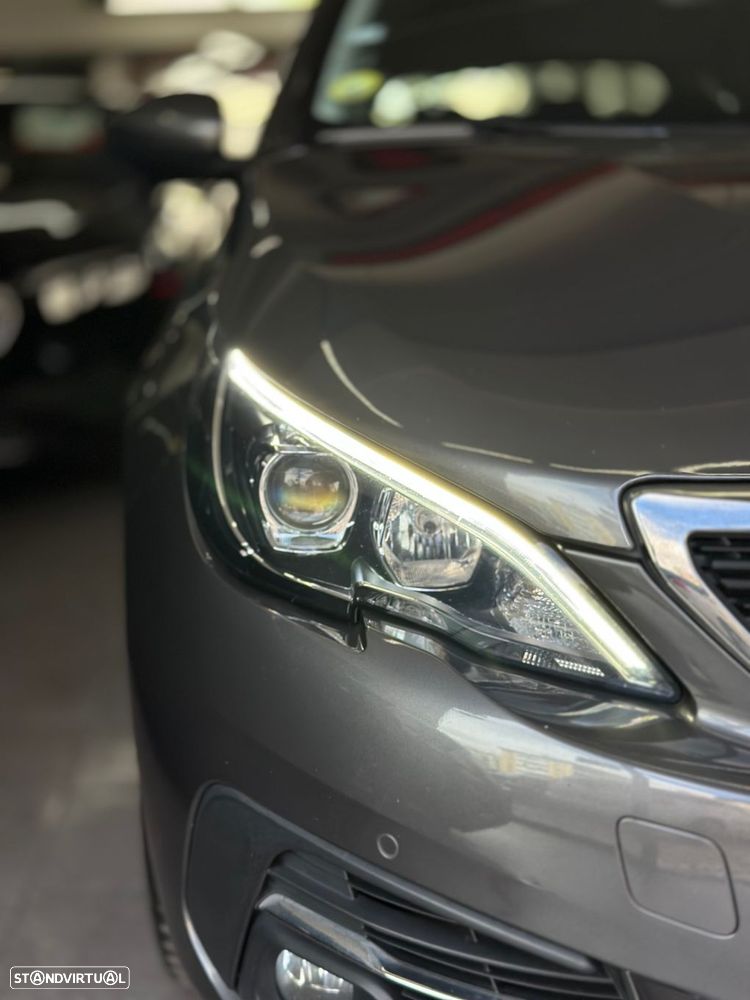 Peugeot 308 SW 1.5 BlueHDi Allure EAT6 - 18