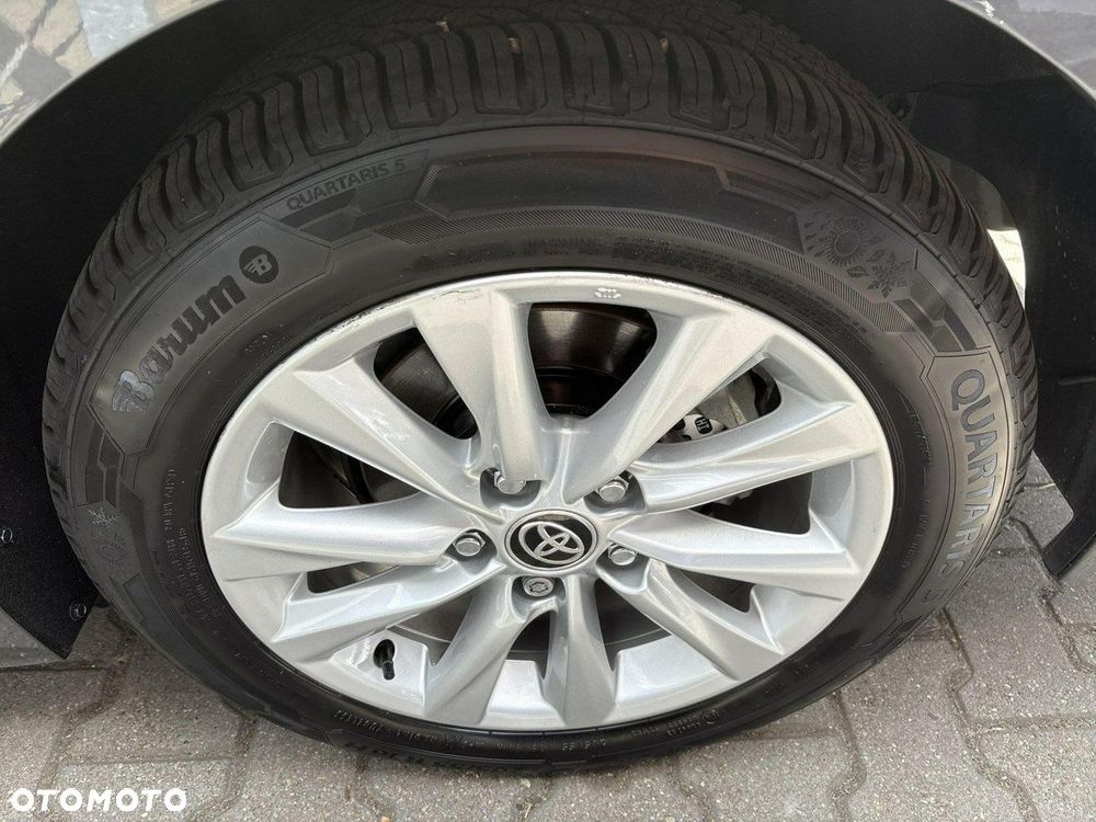 Toyota Corolla 1.5 Comfort - 32