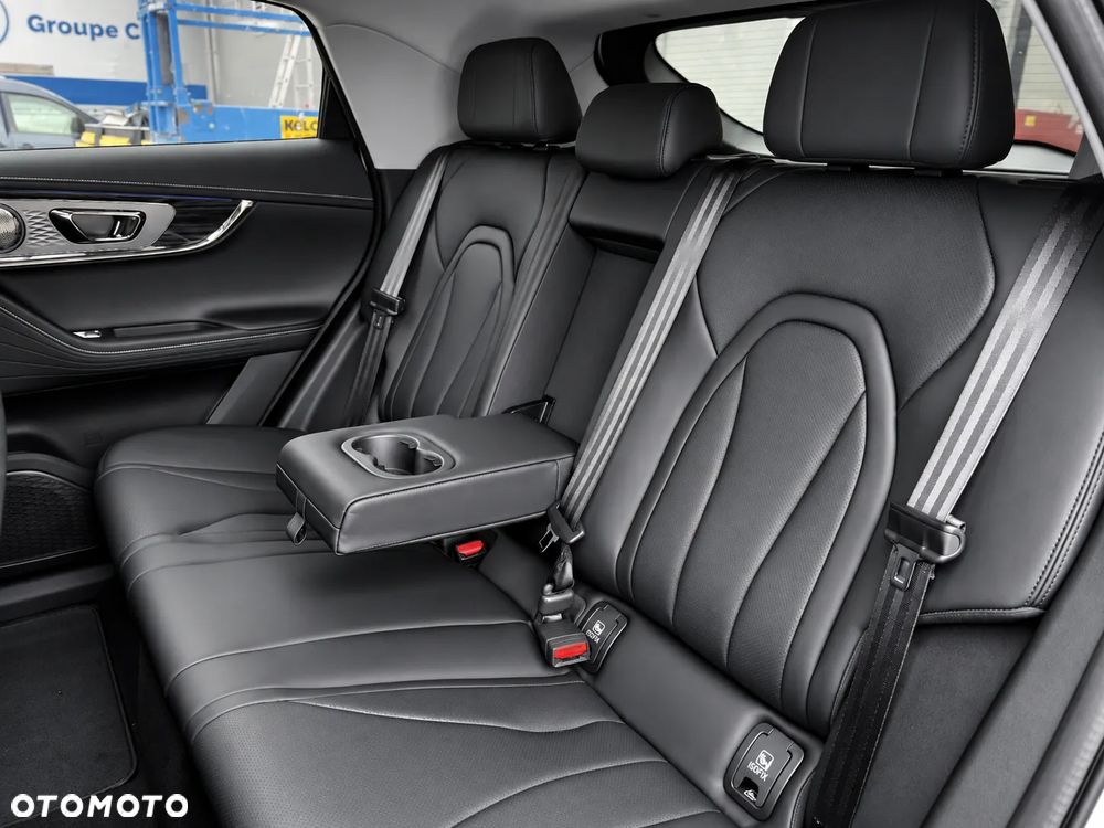 Omoda 5 1.5 T-GDI Hybrid Premium DHT - 27