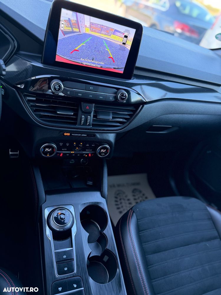 Ford Kuga 2.0 EcoBlue 4x4 Aut. ST-LINE X - 16