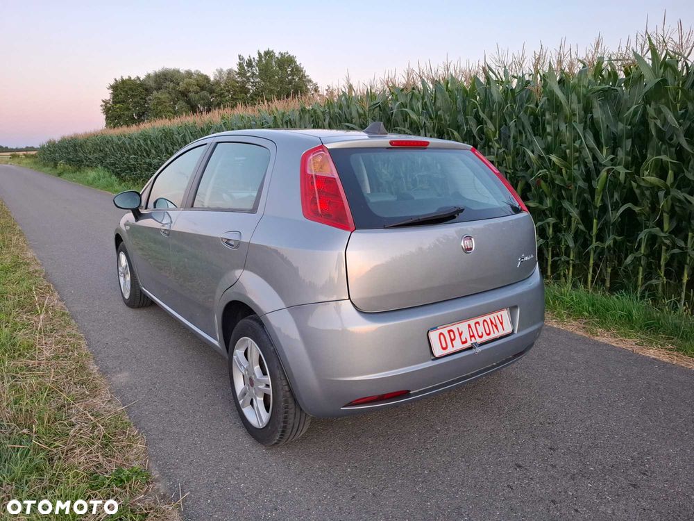 Fiat Grande Punto - 4