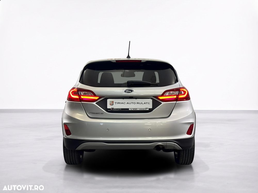 Ford Fiesta - 5