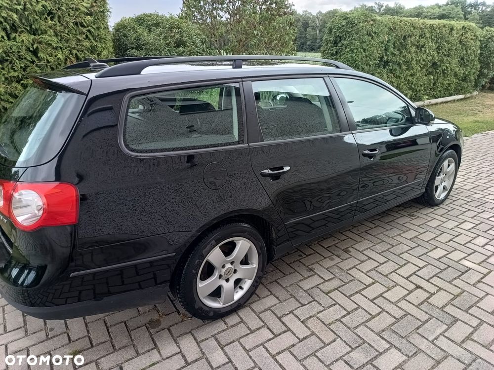 Volkswagen Passat - 5