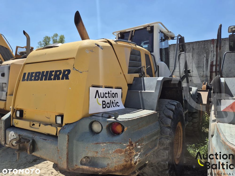Liebherr L566 - 3