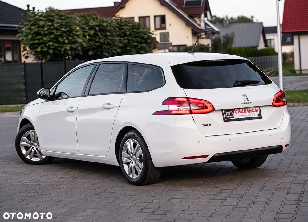 Peugeot 308 1.5 BlueHDi Allure Pack S&S - 10