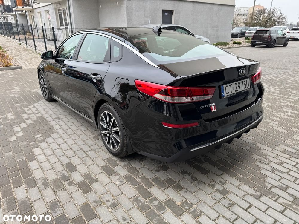 Kia Optima - 5