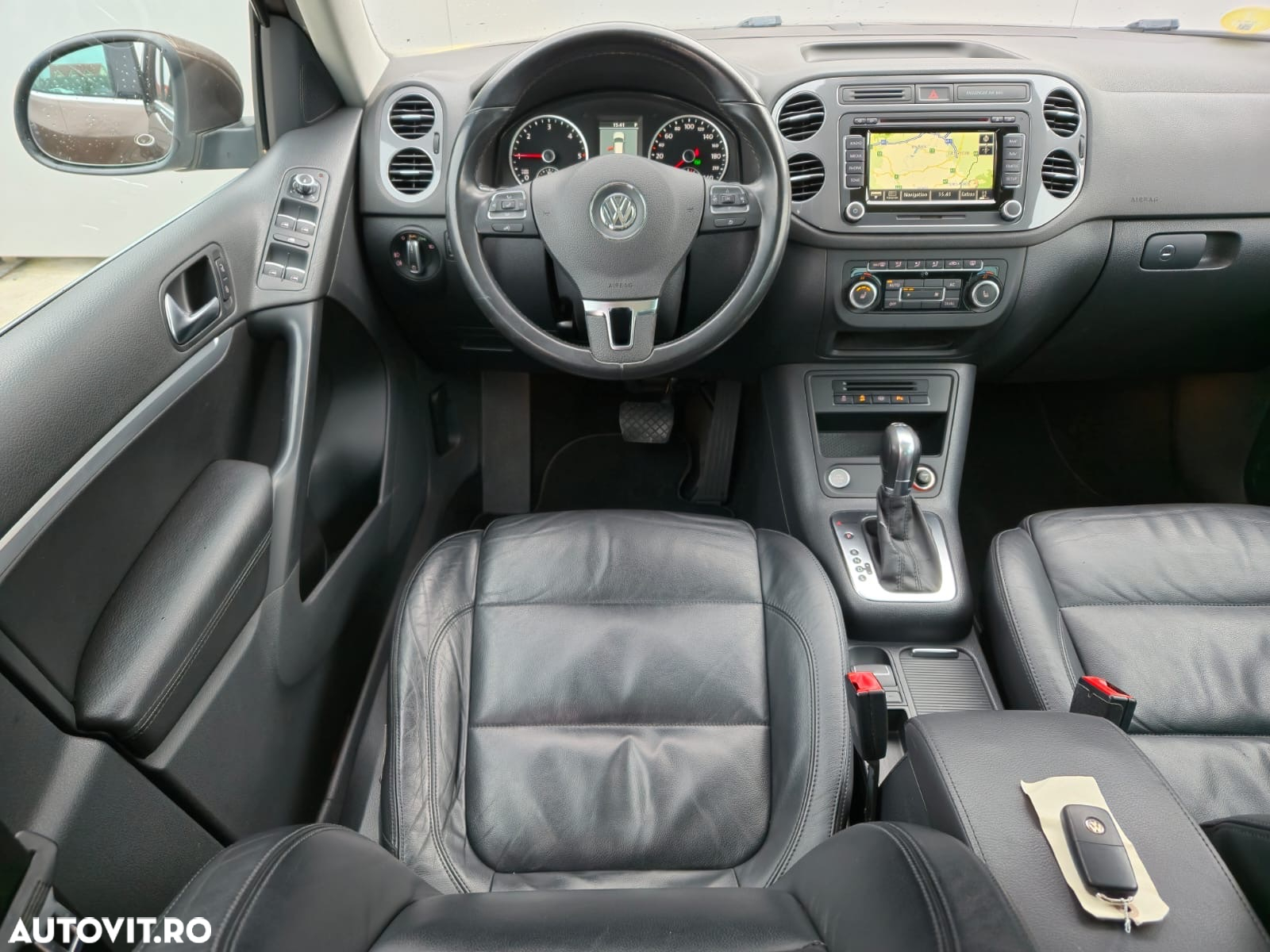 Volkswagen Tiguan 2.0 TDI DPF 4Motion BlueMotion Technology DSG Exclusive - 6