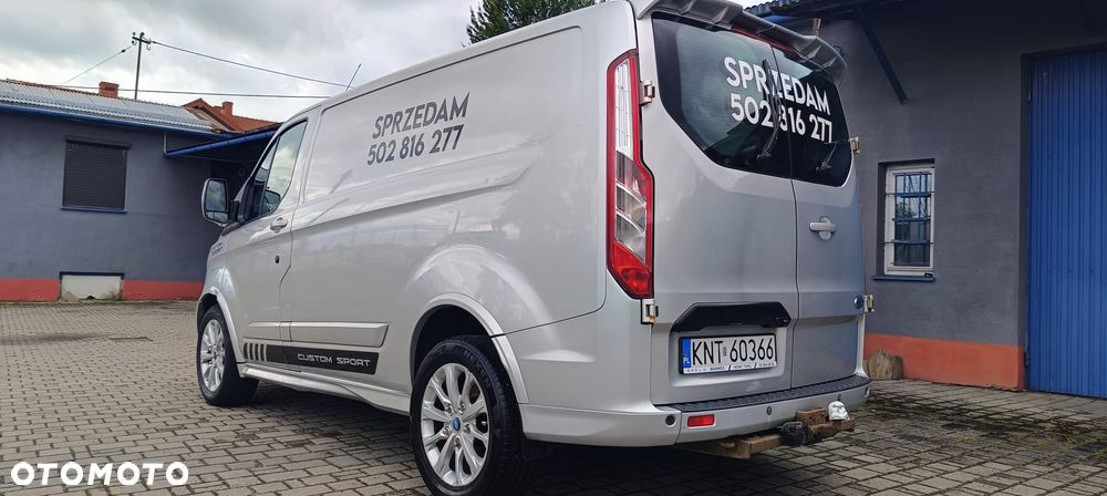 Ford Transit Custom Sport - 13