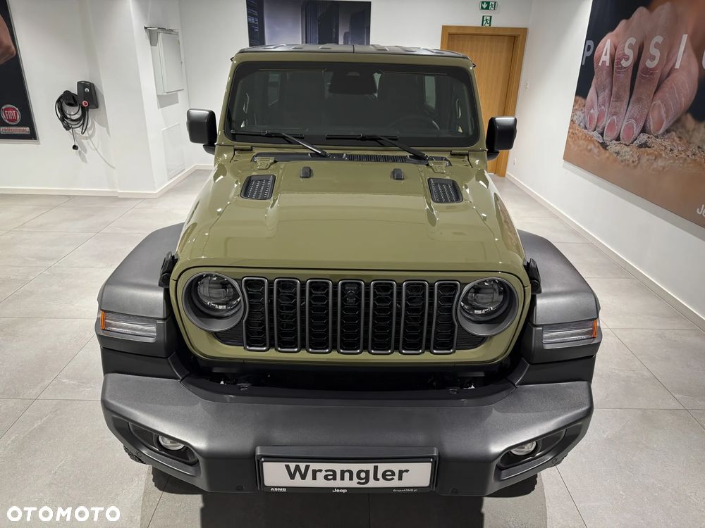 Jeep Wrangler Unlimited GME 2.0 Turbo Rubicon - 2