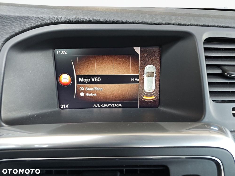 Volvo V60 Cross Country - 19