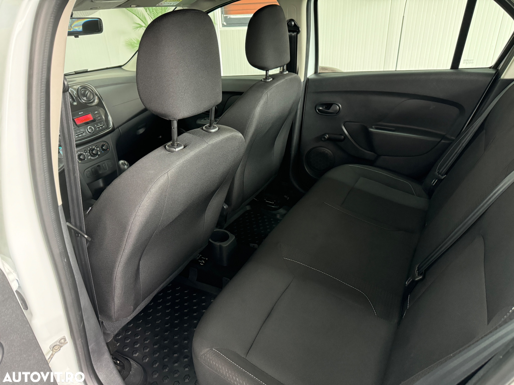 Dacia Logan - 14