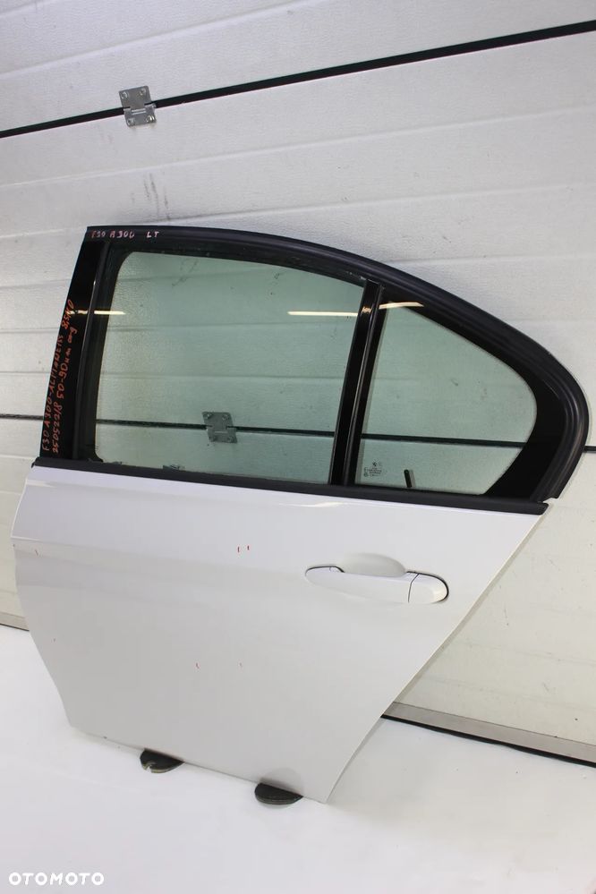 DRZWI LEWY TYŁ BMW F30 A300 ALPINWEISS - 3