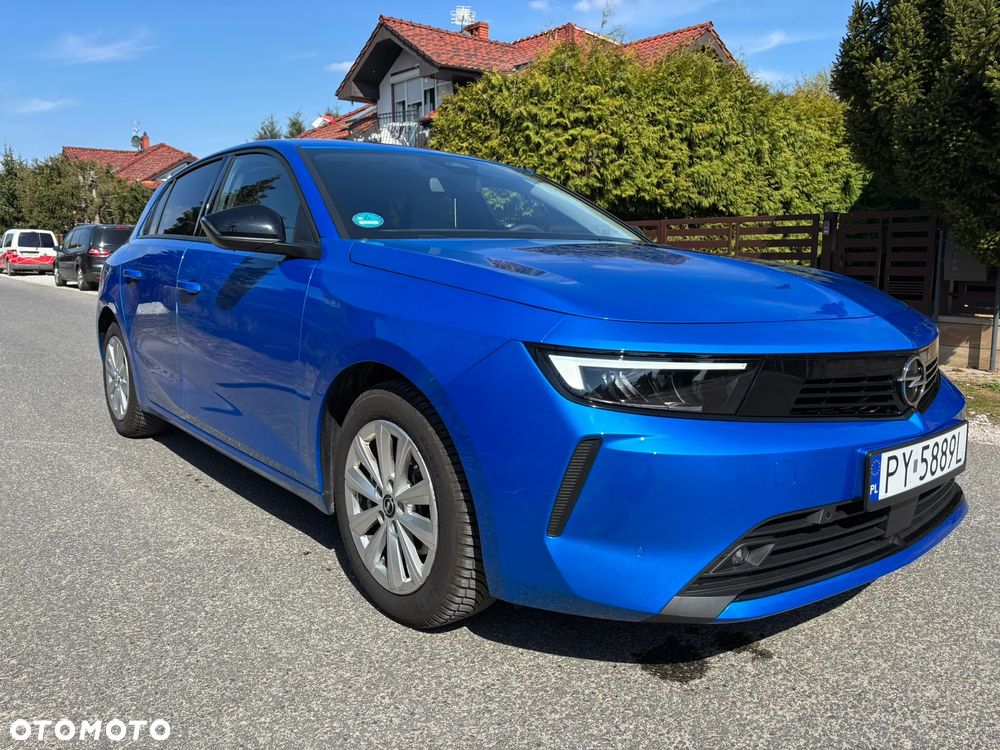 Opel Astra 1.2 Turbo Business Edition - 1