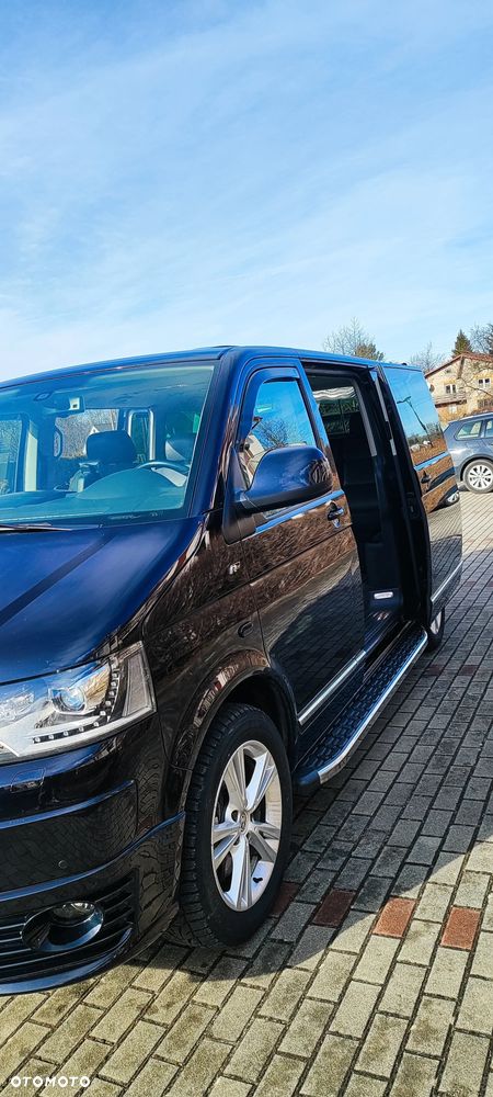 Volkswagen Multivan - 9