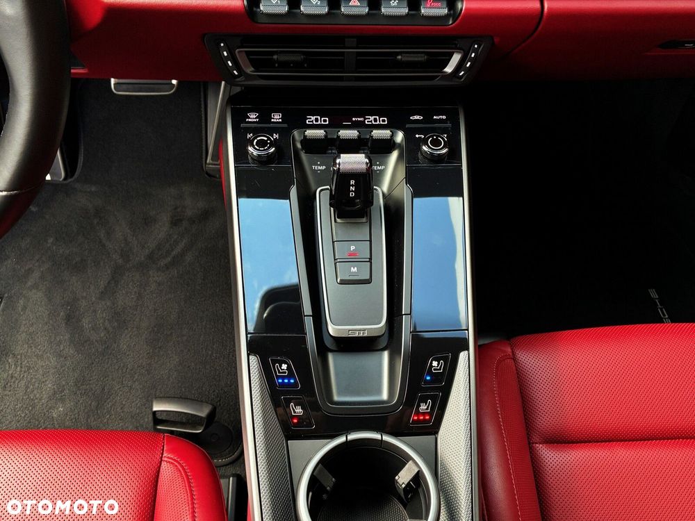Porsche 911 - 32