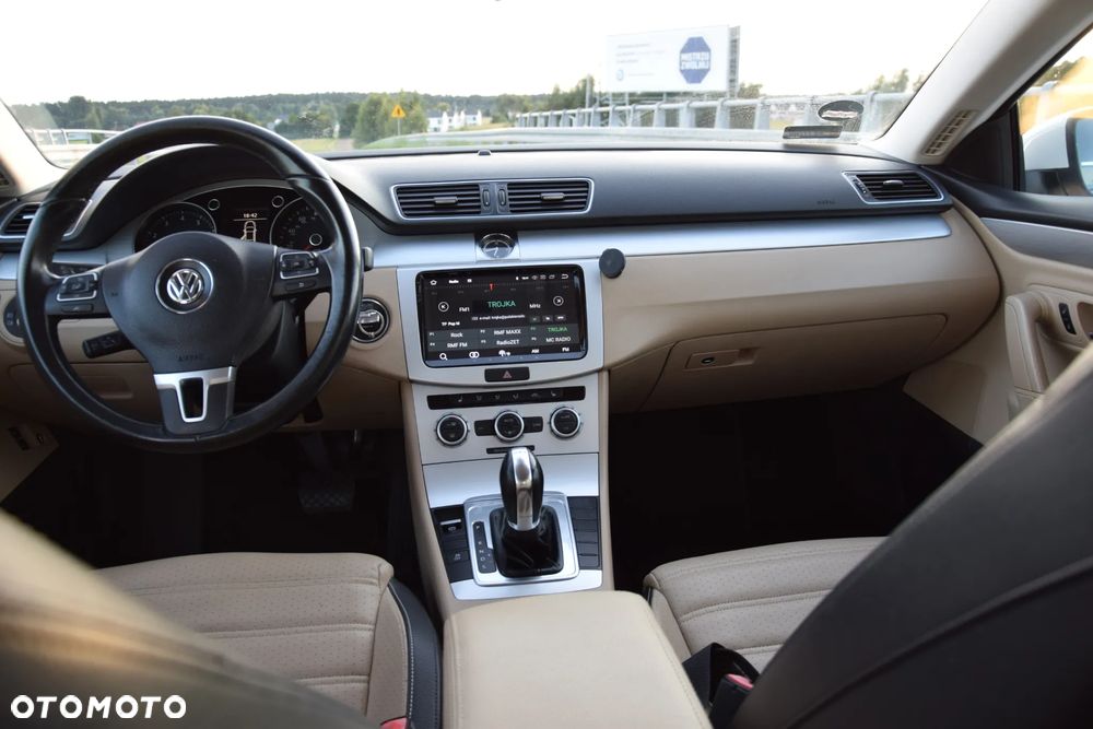 Volkswagen CC 2.0 TSI DSG - 9