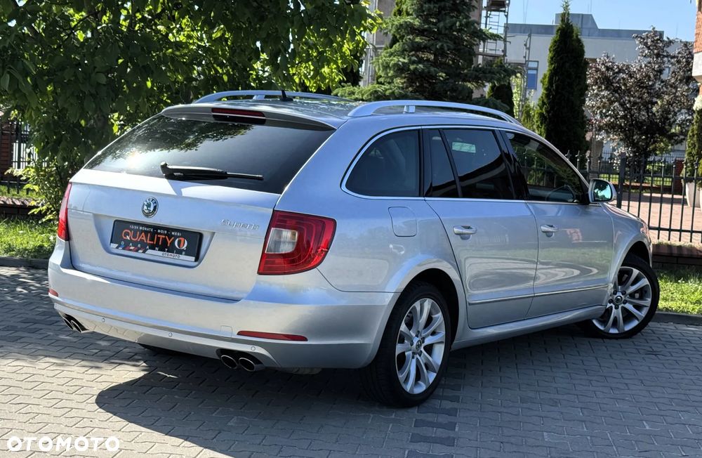 Skoda Superb 3.6 V6 4x4 DSG Elegance - 11