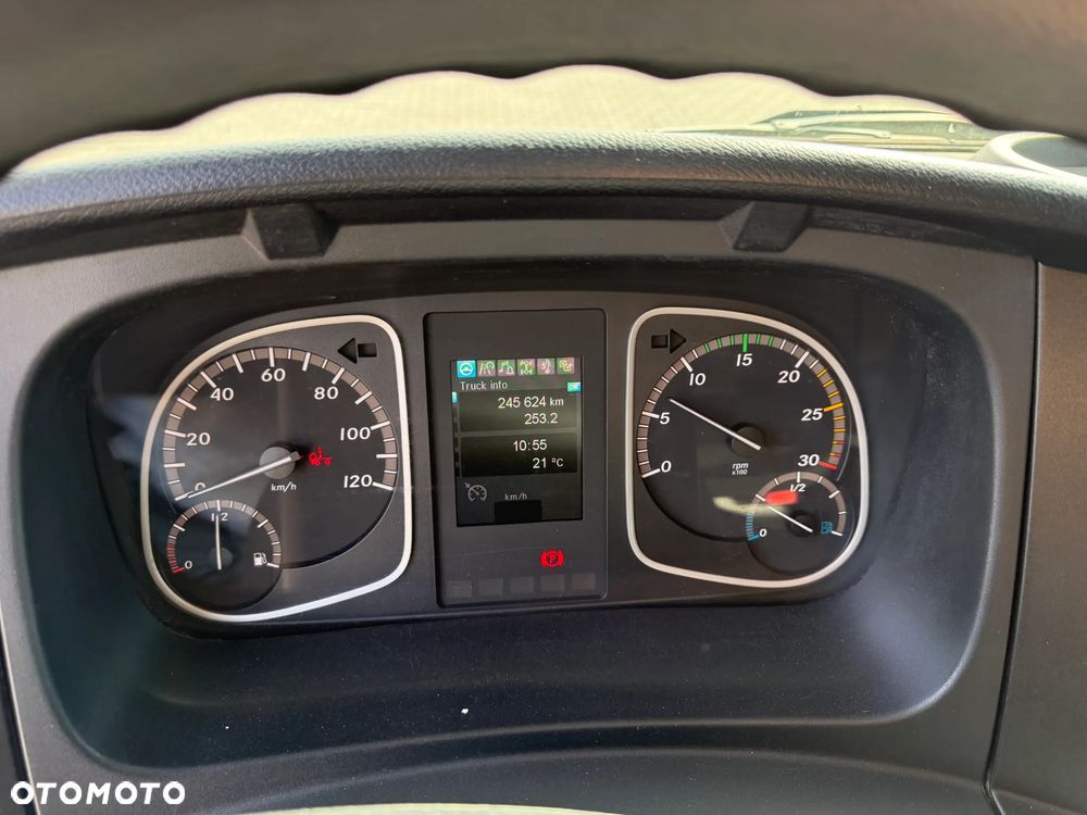 Mercedes-Benz Atego 818 - 8