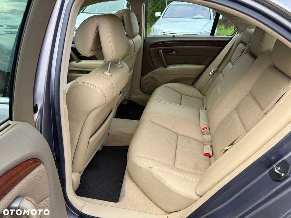 Honda Legend - 26