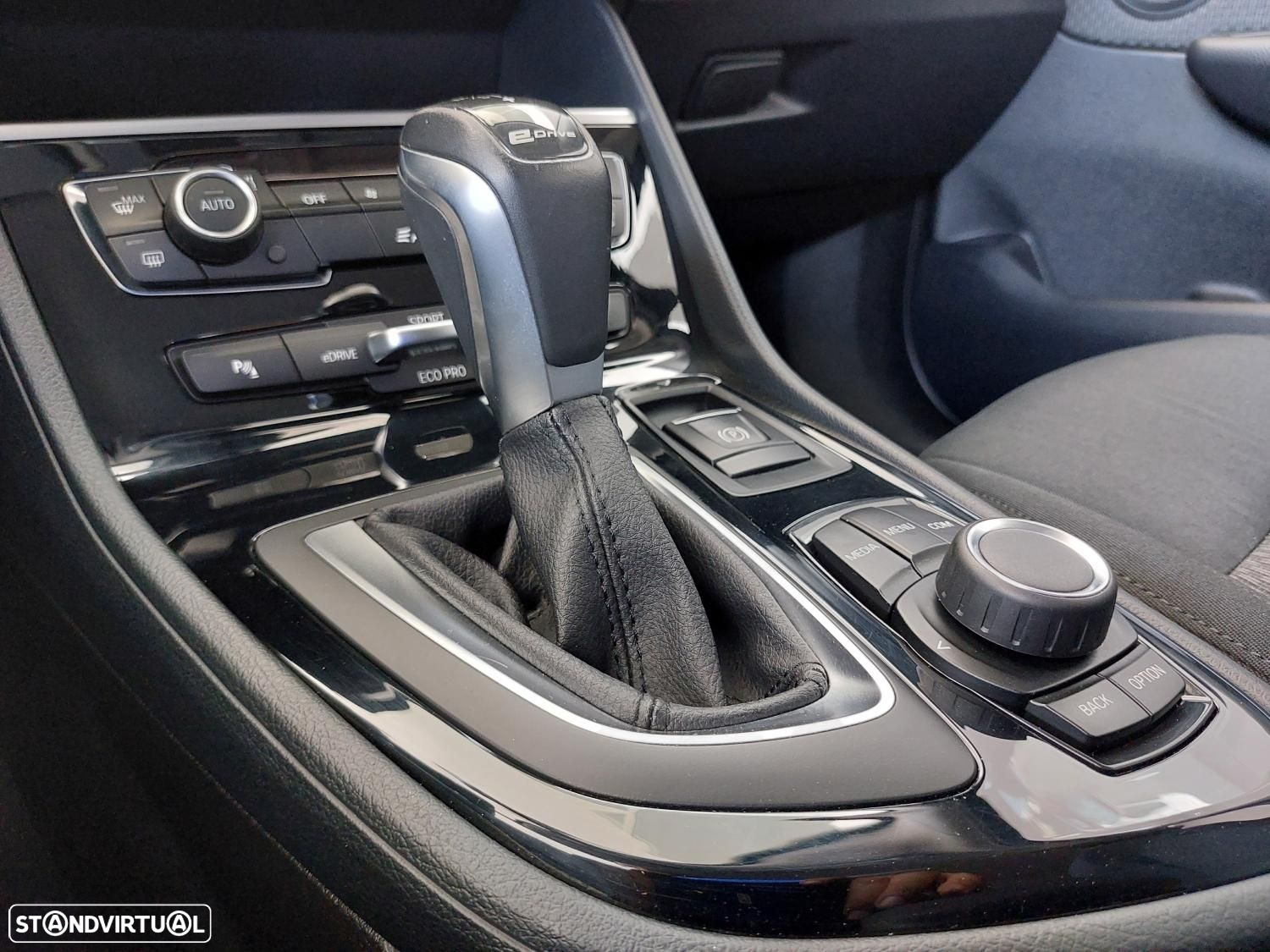 BMW 225xe Active Tourer Advantage - 40