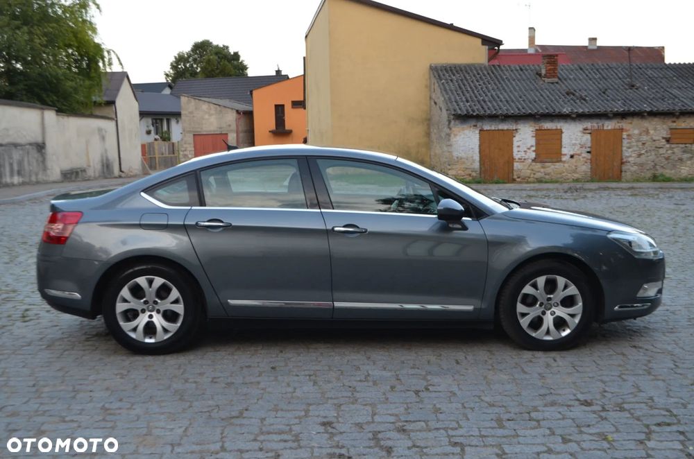Citroën C5 HDi 135 Exclusive - 10