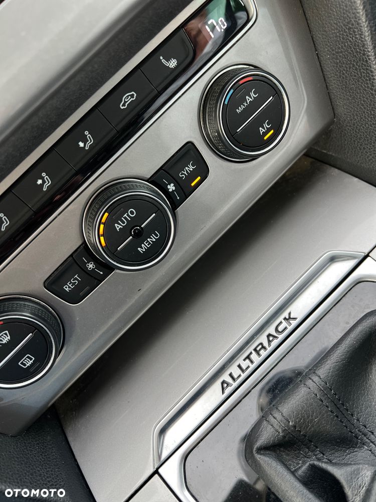 Volkswagen Passat Alltrack - 35