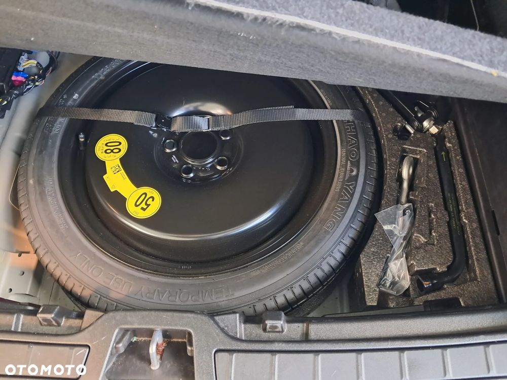 Volvo XC 40 T3 Momentum - 22