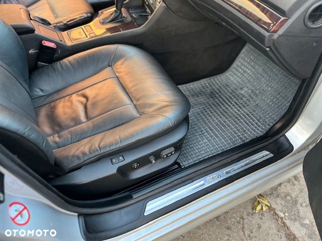 BMW Seria 5 - 27