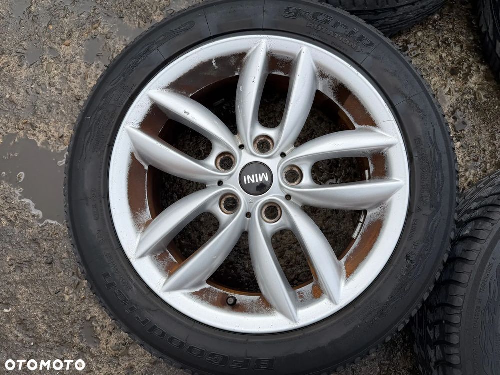 Felgi 17' koła Mini Countryman 5x120 ET50 7Jx17EH2 centr 72,5  9803723 OE - 5