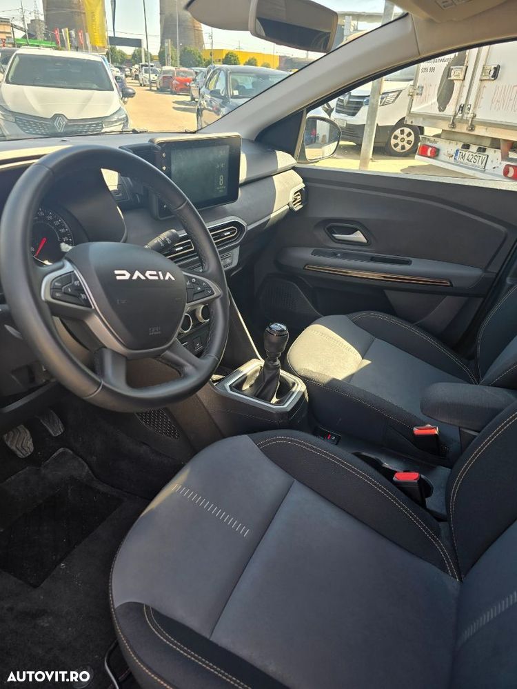 Dacia Jogger - 25