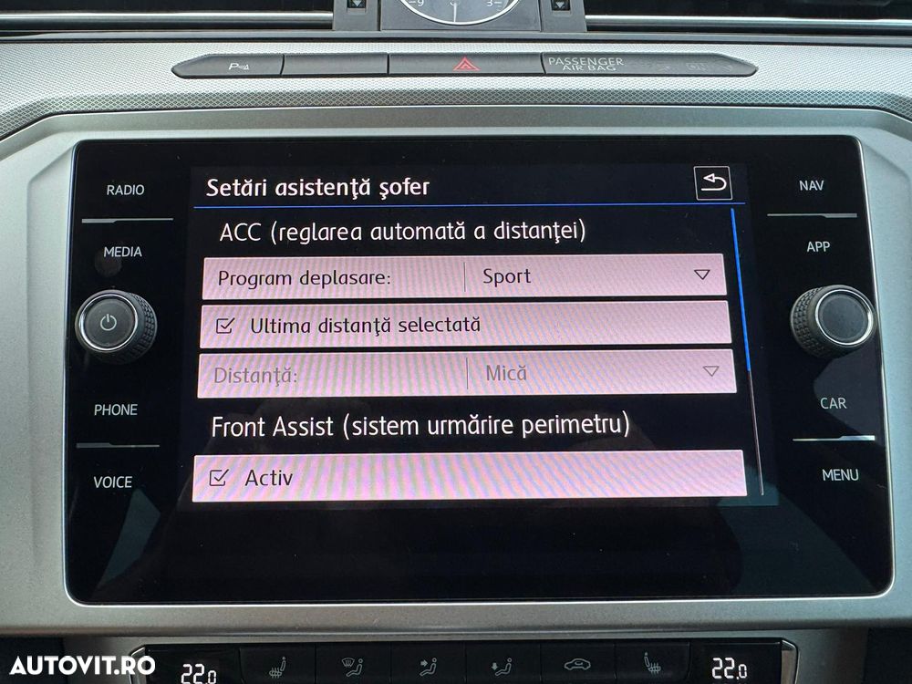 Volkswagen Passat 2.0 TDI SCR 4Motion DSG Comfortline - 22