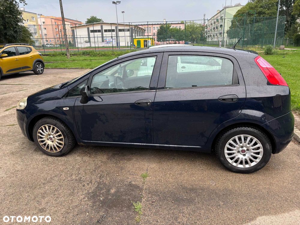 Fiat Grande Punto - 5