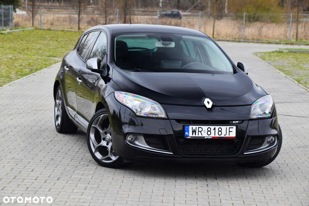 Renault Megane TCe 180 GT - 26