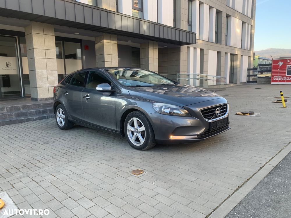 Volvo V40 D3 Kinetic - 2