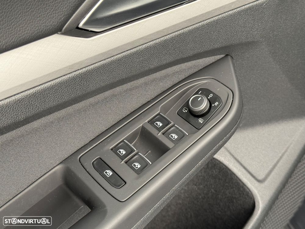 VW Golf 2.0 TDI Life - 10
