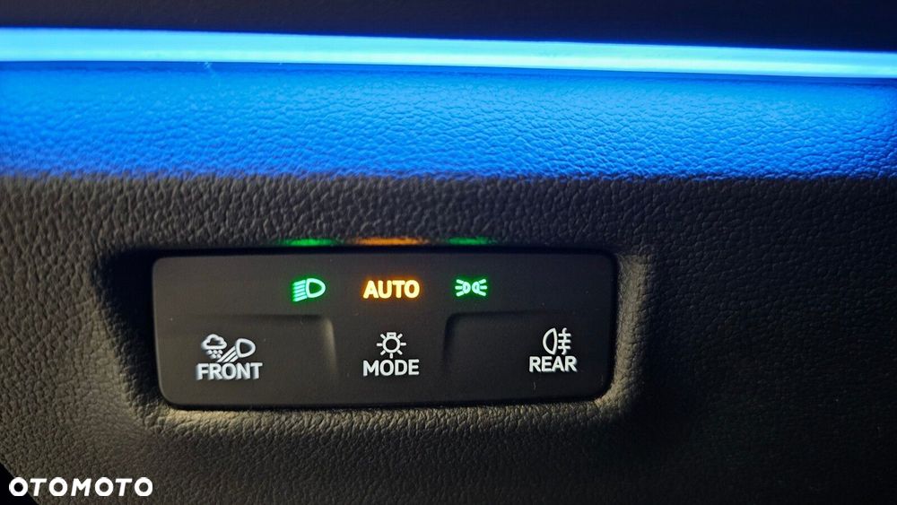 Volkswagen Tiguan - 28