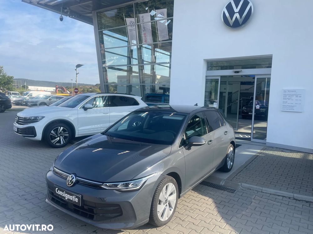 Volkswagen Golf - 24