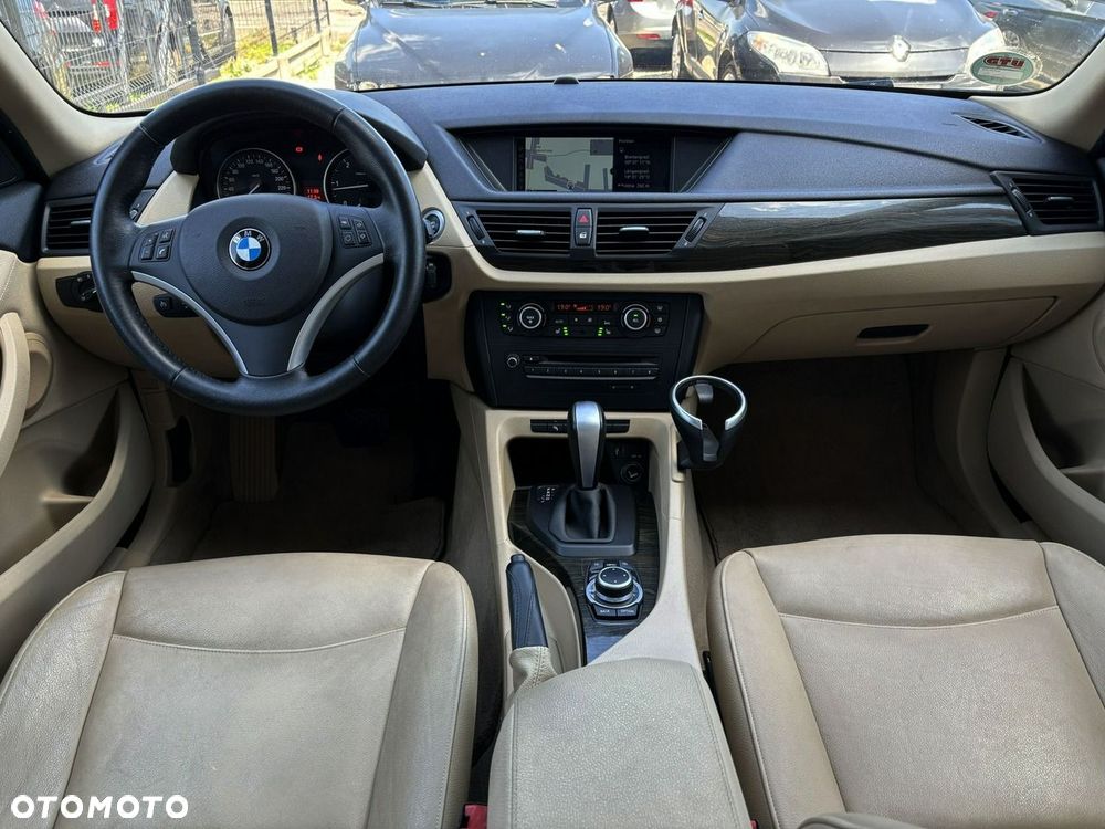 BMW X1 xDrive20d - 27