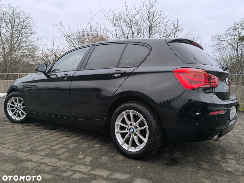 BMW Seria 1 116i - 20